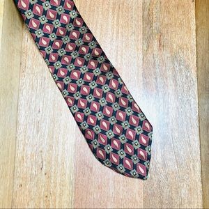 Geoffrey Beene 100% Silk Mens Tie